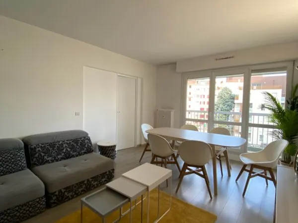 Propose chambre en colocation appartement 80m² Lyon