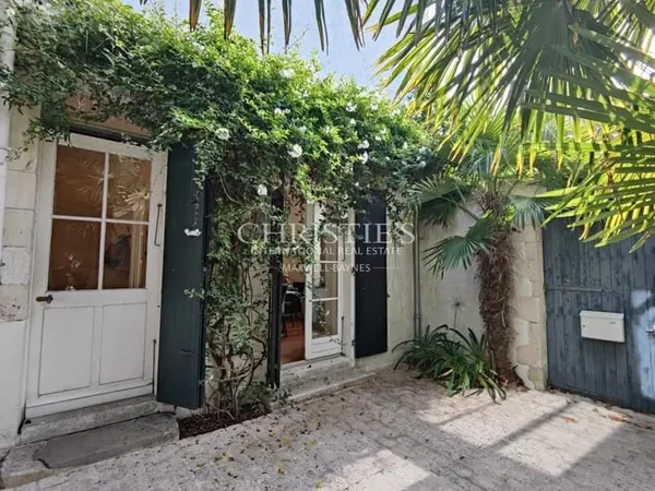 Maison de caractère en plein coeur de Saint-Martin-de-Ré