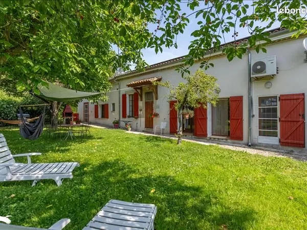 Longère 9 pièces 200 m²