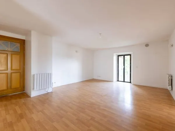 Appartement 3 pièces 84 m²