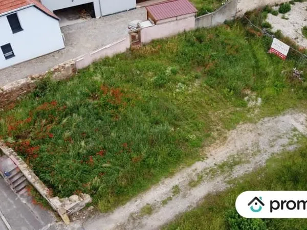Terrain 492 m²