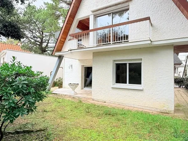 Maison 5 pièces 144 m²