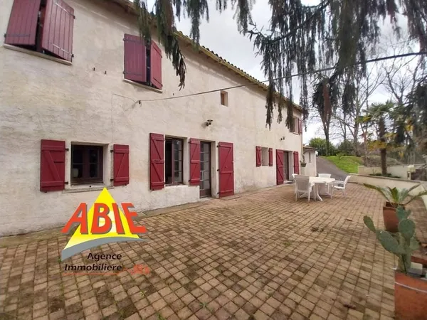 Maison Coulonges Sur L'Autize environ 147 m2
