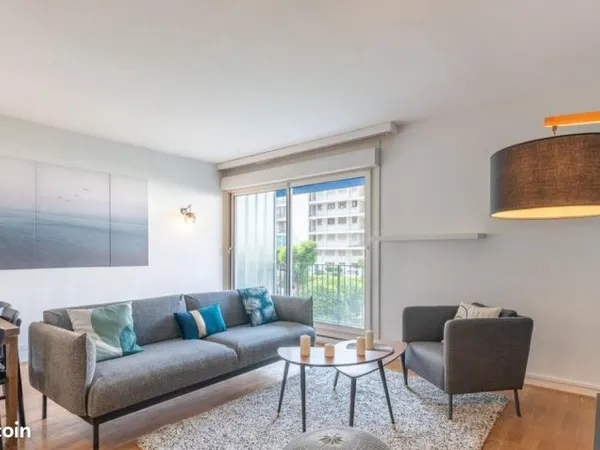 Appartement 6 pièces 103 m²