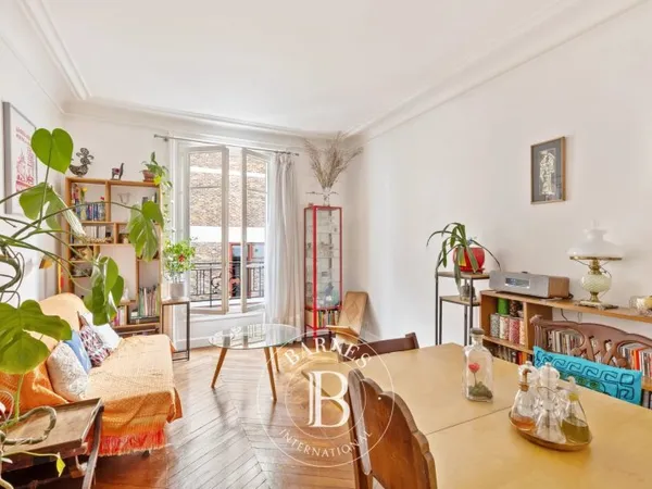 Exclusivité: PICPUS / REUILLY - Appartement traversant - Plan compact