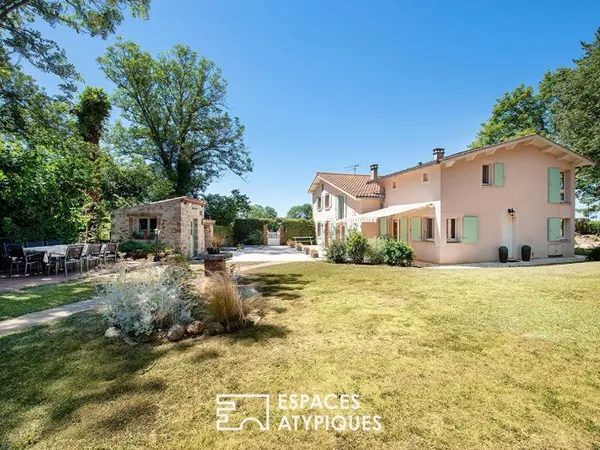 Maison de charme avec parc arboré et dépendance à 25 minutes d'ALBI