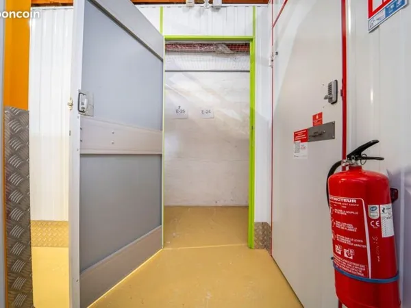 Garage/box 7 m² Paris
