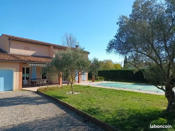 Maison 130m2 piscine proche ecole