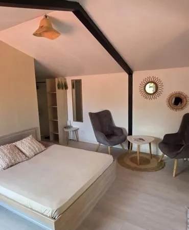 Studio / T2 court terme