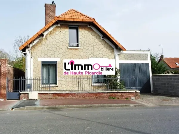 ? Maison de Charme Rénovée à Chaulnes (80320) Idéal T