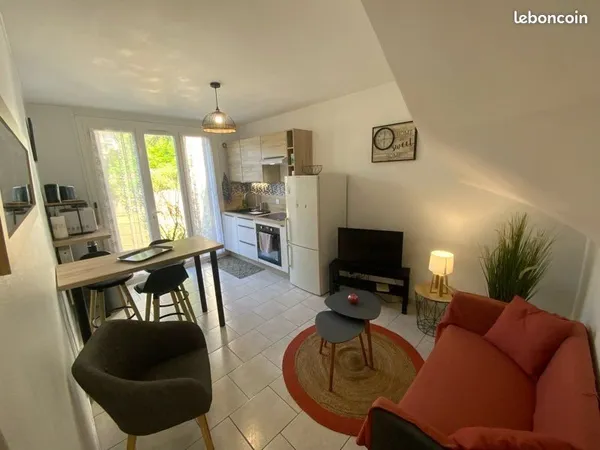 Appart T2 avec garage et jardin