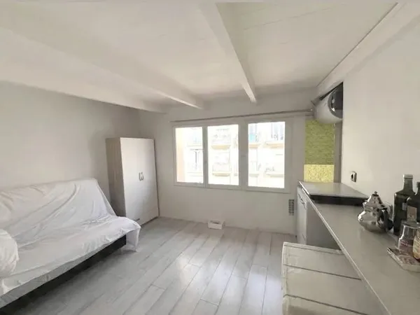 Appartement 1 pièce 14 m²