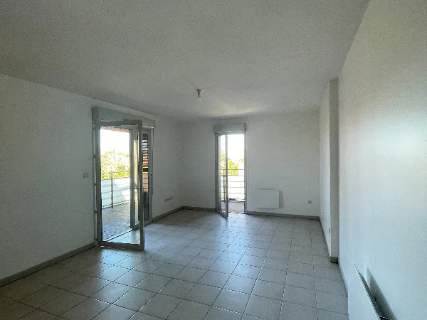 Coup de cœur – T2 lumineux avec grande terrasse sans vis-à-vis + parking – Grand Matabiau
