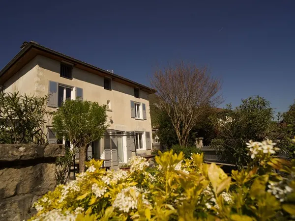 Maison Noyarey 6 pièce(s) 156 m2