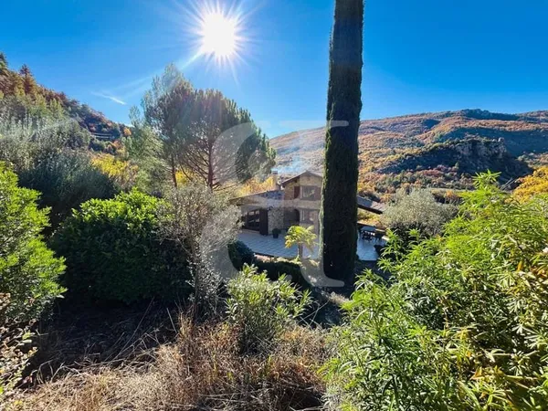 Mas avec piscine et vue imprenable région de Buis-Les-Baronnies