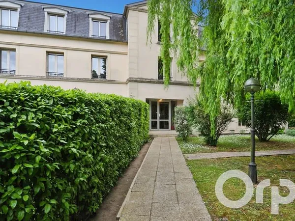Appartement 5 pièces 187 m²