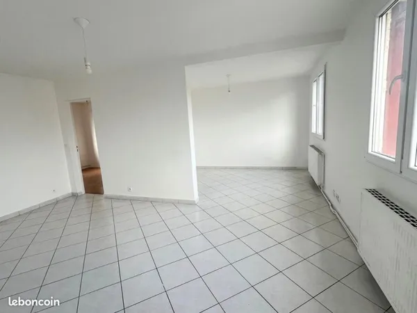 À VENDRE - Appartement lumineux 4 pièces - 57 m²