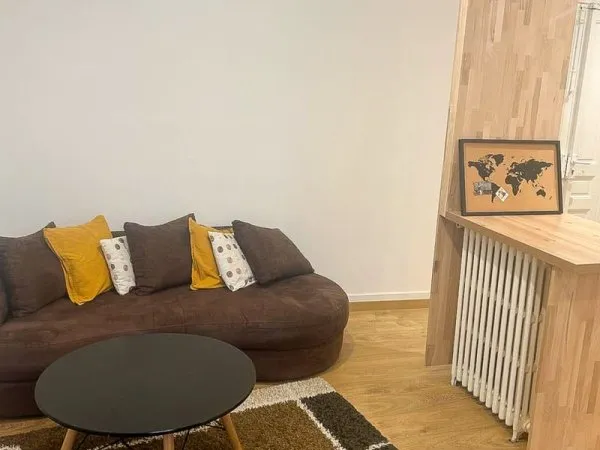 SURESNES - 2 pièces de 34,5m2 à 10min de La Défense