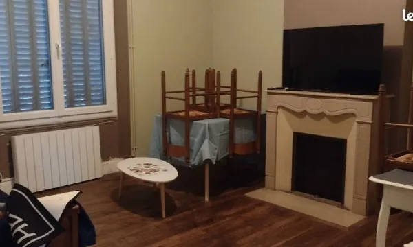 Appartement meublé centre ville de Gien