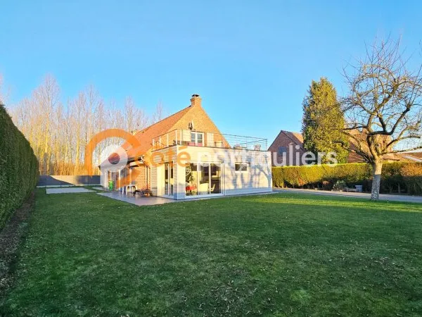 Maison Individuelle de 179 m² de 5 chambres sur un Terrain Plein Sud de 1000 m².