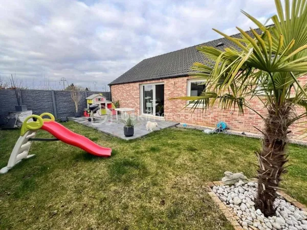Maison de plain-pied 4 pièces 97 m²