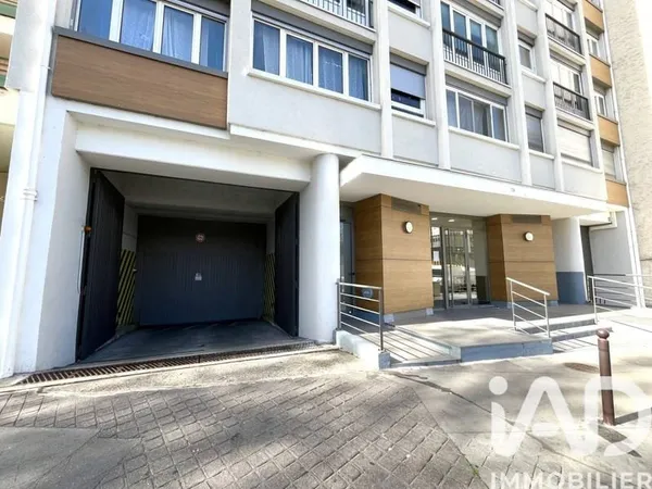 Stationnement Vente Paris   24000€