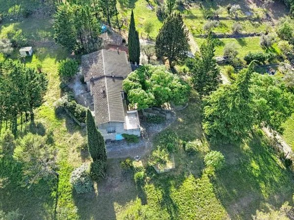 Maison de 205m2 sur 15 900m2 de terrain.