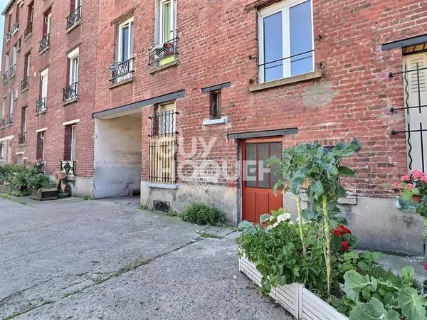 Studio 1 pièce 23 m²
