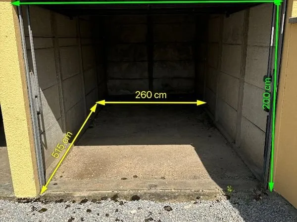 Parking/box 1 pièce 12 m²