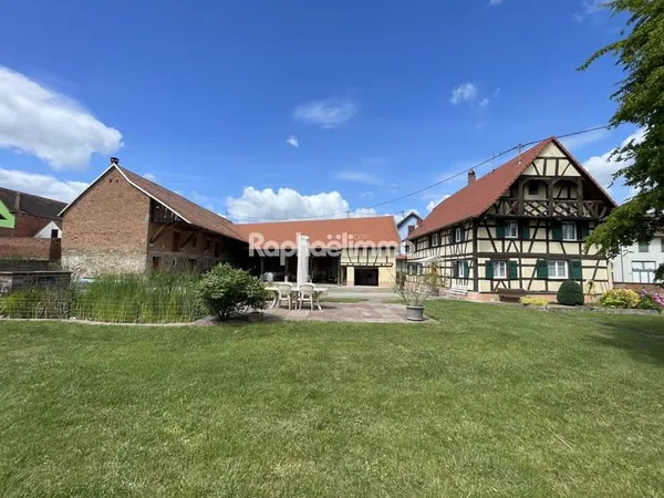 Maison 6 pièces 740 m²