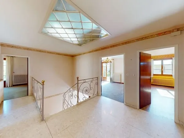 Maison 7 pièces 222 m²