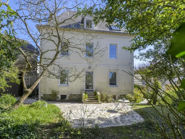 Vends maison de maître