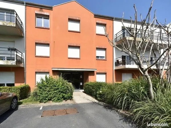 Appartement résidence sécurisée balcon 1 chambre