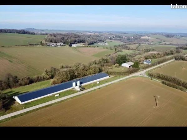 Bien agricole et foncier Vente Merléac   110000€