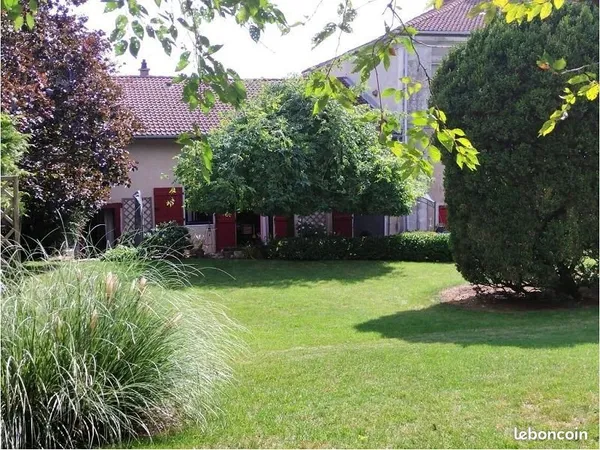 Maison 8 pièces 249 m²