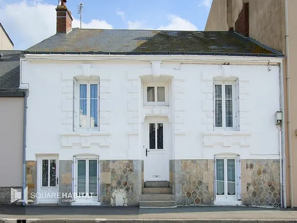 Coup de Coeur Quartier Arago ! Maison Sablaise T5 Chambres avec Cour Privative.