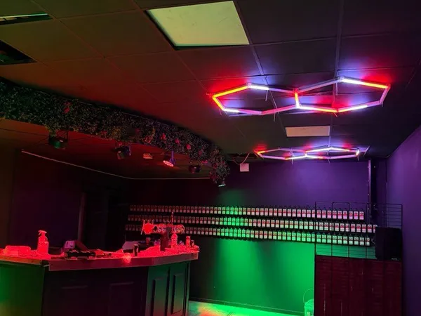Bar ambiance / Licence 4 IV