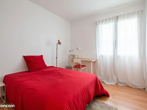 Chambre colocation / coliving Talence Peixotto