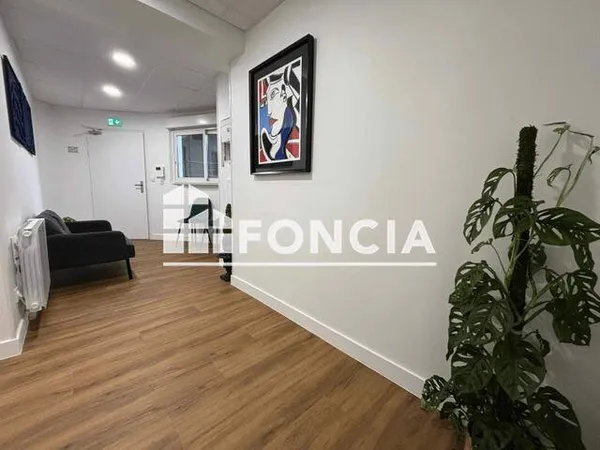 Local commercial 13 m²