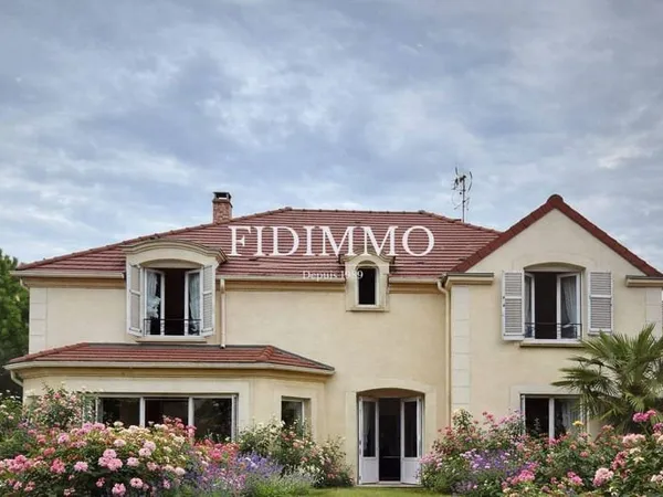 Villa 7 pièces 158 m²