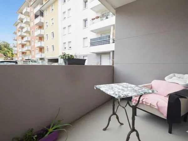 Appartement À Vendre loué