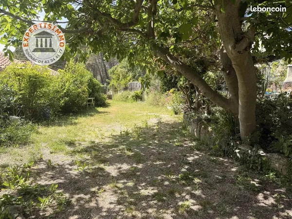 Propriété 4 pièces 100 m²