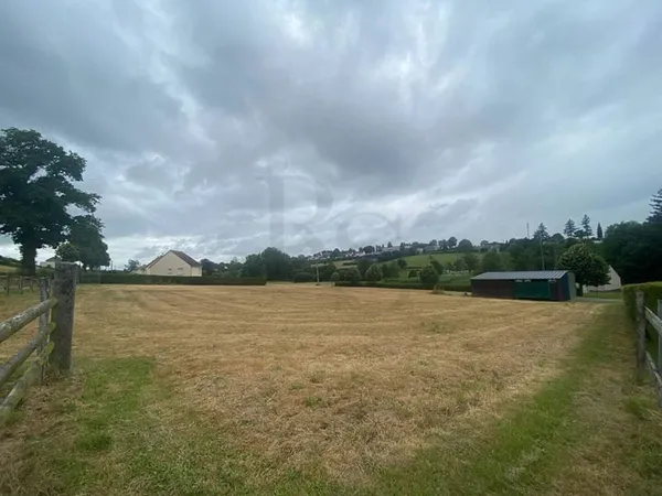 Terrain constructible 565 m²