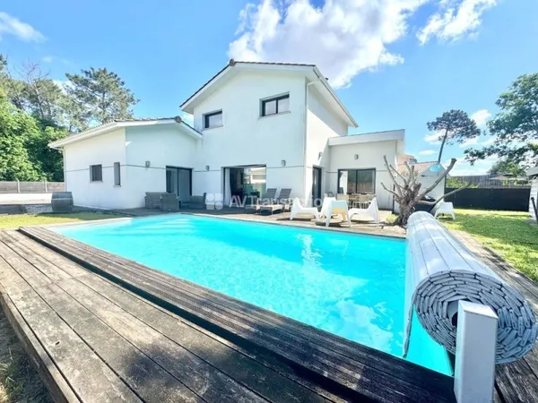 MAISON CONTEMPORAINE FAMILIALE 160m2 + GARAGE + PISCINE