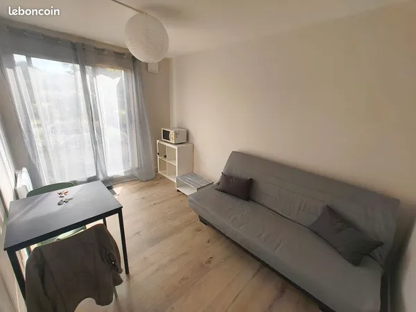 Studio meublé