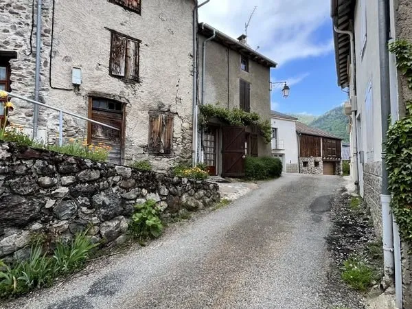 Maison et grange