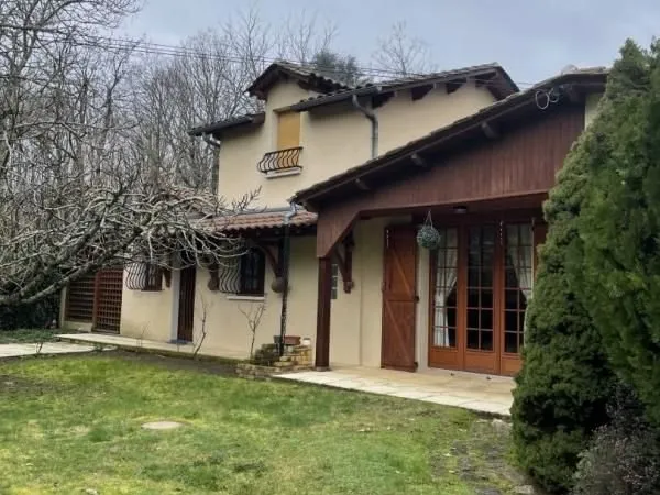 Maison 6 pièces 151 m²