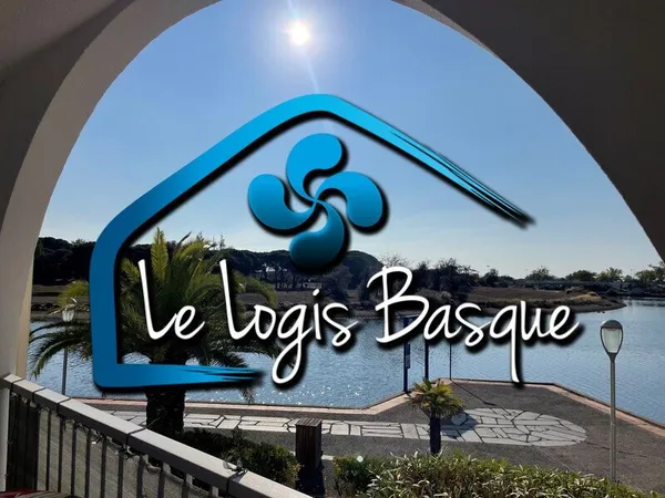 ADORABLE T2 AVEC TERRASSE SUR LA LAGUNE A AGDE