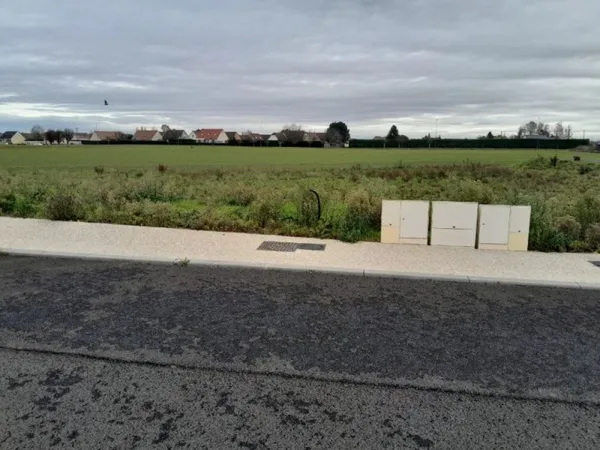 Terrain 781 m²