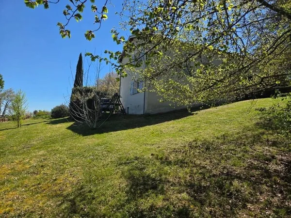Maison 7 pièces 185 m²